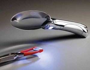 LENTE D' INGRANDIMENTO CON LUCE CHOPARZ CHROME 2,5X