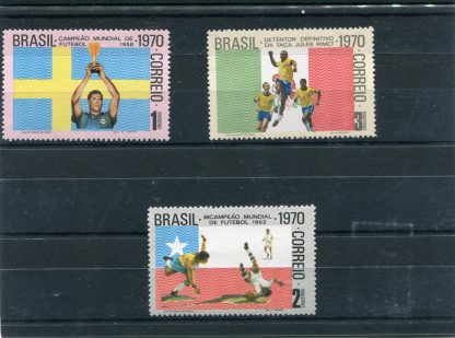 BRASILE 1970 CALCIO YV.935/37