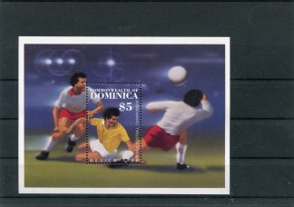 DOMINICA 1986 CALCIO E CAMPIONATI MONDIALI YV.BF107