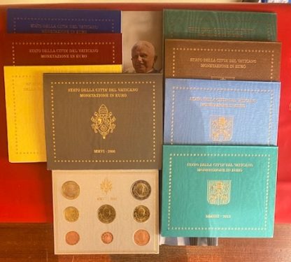 Offerta speciale -Monete Divisionali Pontificato Benedetto XVI 2006-2013 - immagine 3